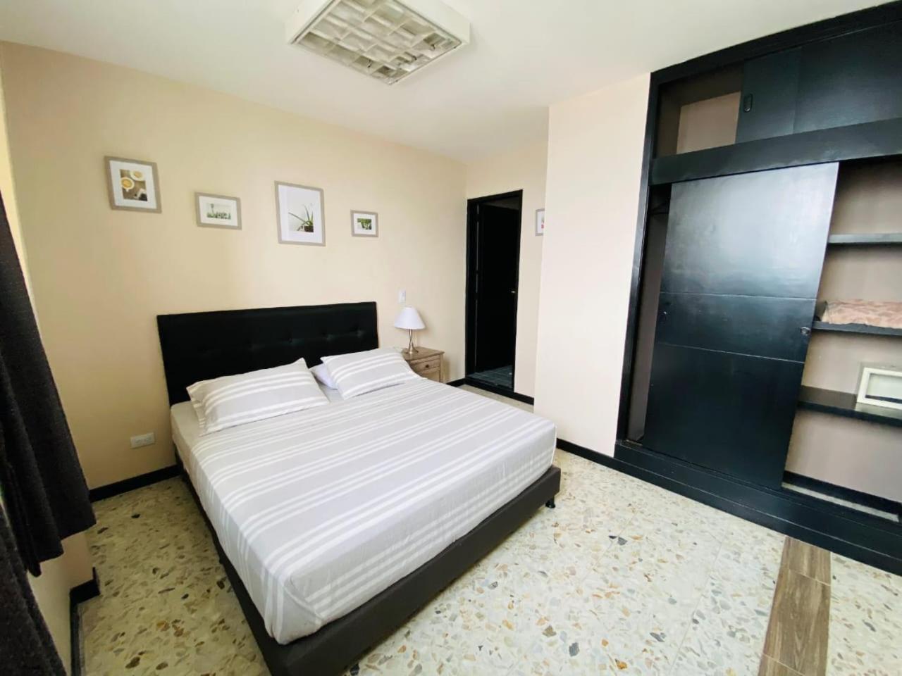 Apartaestudios - Torre De Cali Ngoại thất bức ảnh